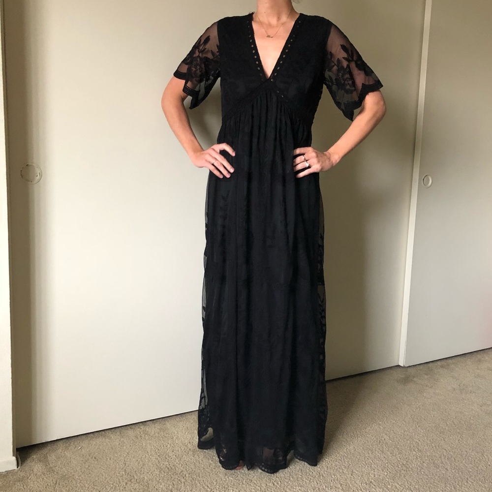Black lace mesh overlay maxi dress